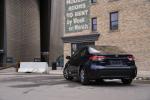 Toyota Corolla LE Hybrid Sedan 2019 года (NA)